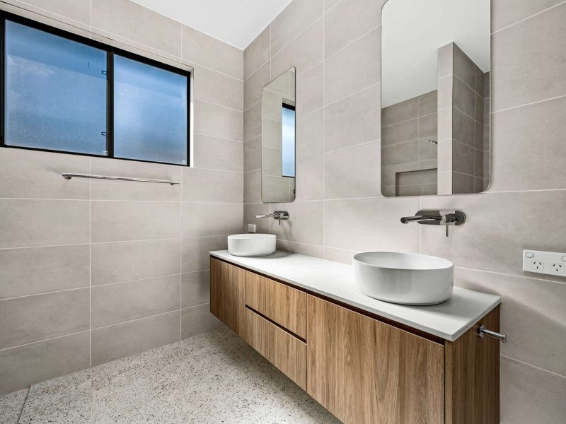 6. Townhouse Development Kotara Bathroom