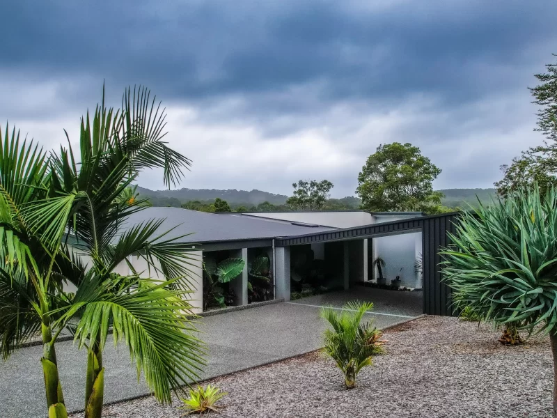 Custom Home Eleebana Costrux (2)